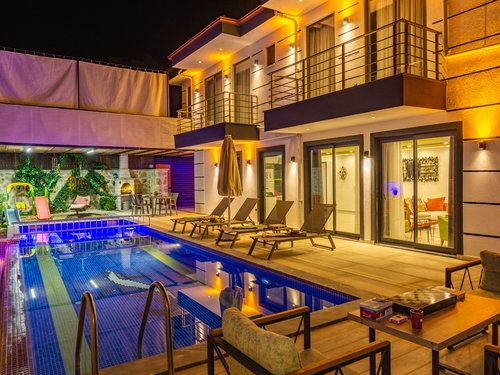  gece  -  Kasım
  | Kalkan Patara’da Jakuzili ve Korunaklı Özel Havuzlu Villa